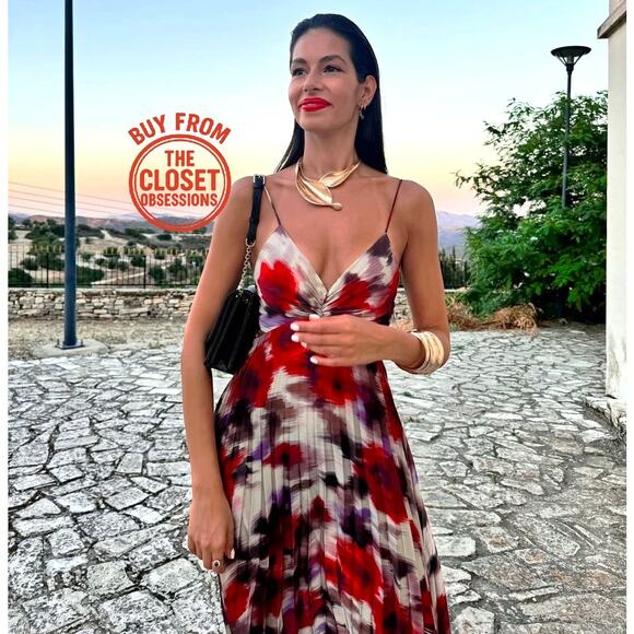 RARE!!! MANGO BLOGGER FAVE!!! V-Neck Maxi Dress NWT - Picture 1 of 17